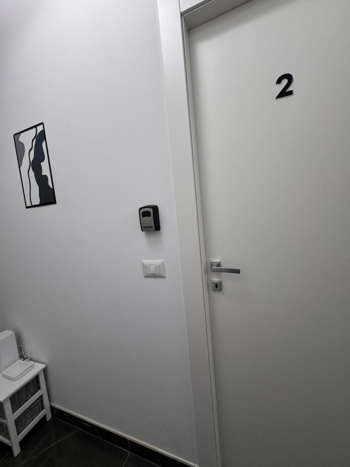 Reale Guest House Mascalucia Bagian luar foto