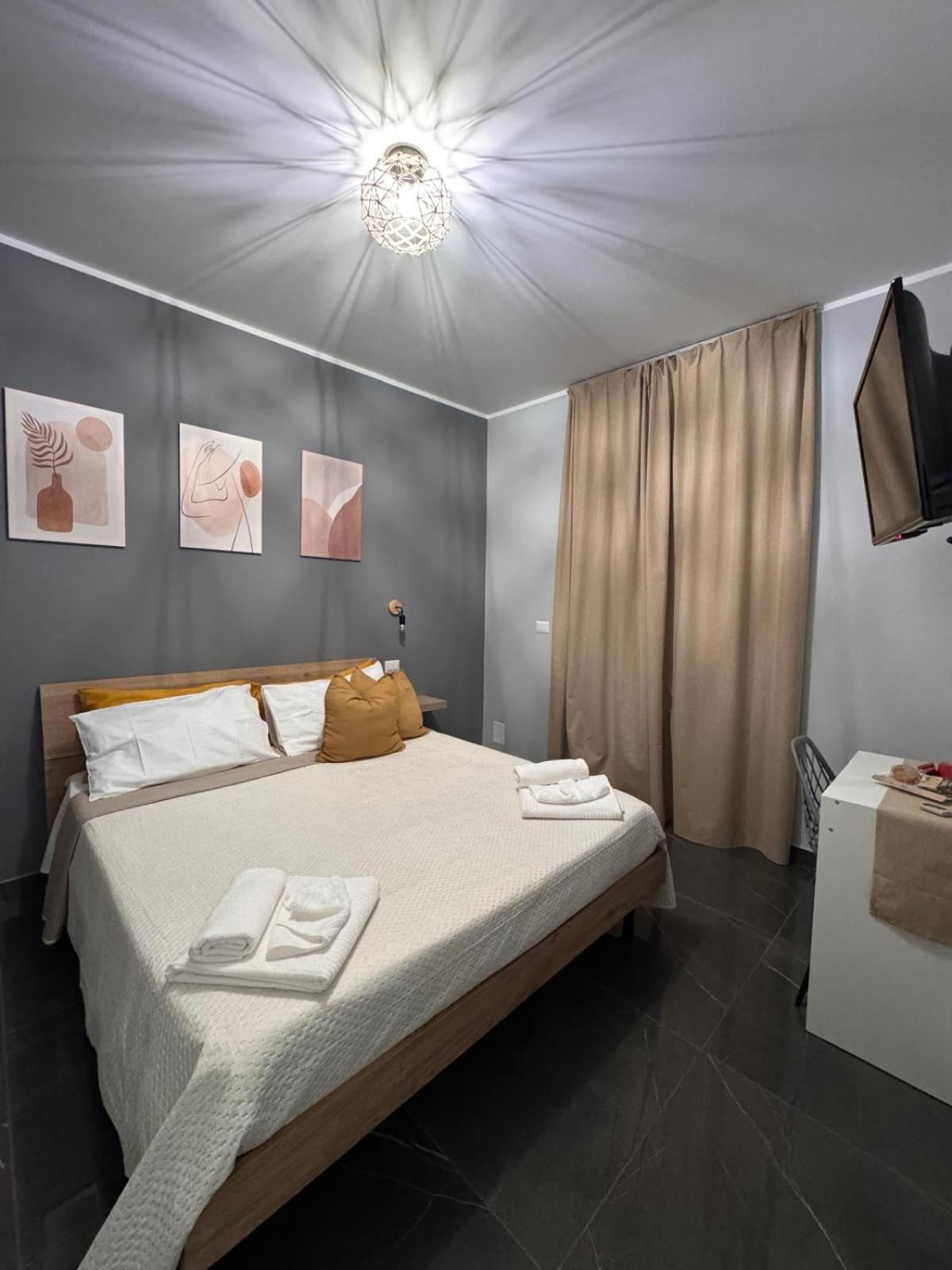Reale Guest House Mascalucia Bagian luar foto